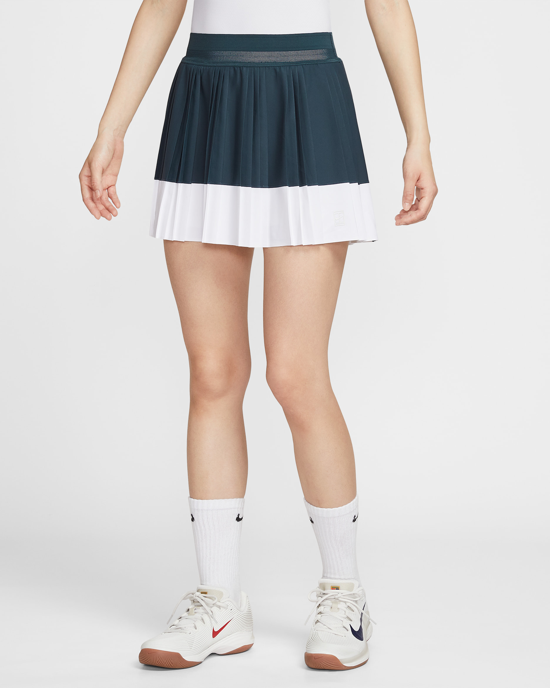 NIKE Dri-FIT テニス プリーツ スカート NIKE ☆ DRI-FIT テニス スコート プリーツ 白 黒 送関込 (Nike